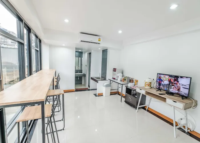Hotel Don Muang 3*