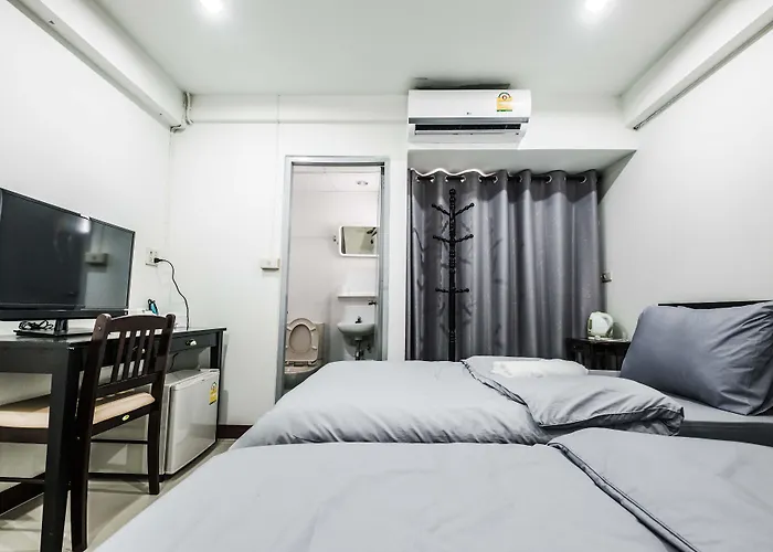 Don Muang 3*