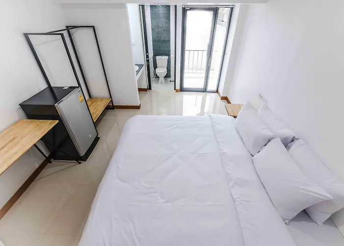 Hotel Don Muang 3*