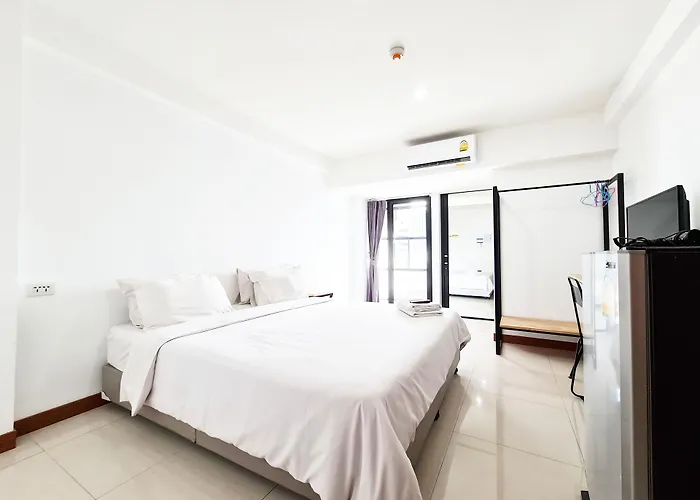 Отель Don Muang Hotel 3*