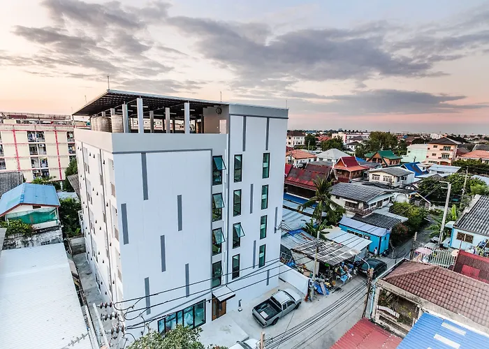Don Muang Hotel Отель 3*